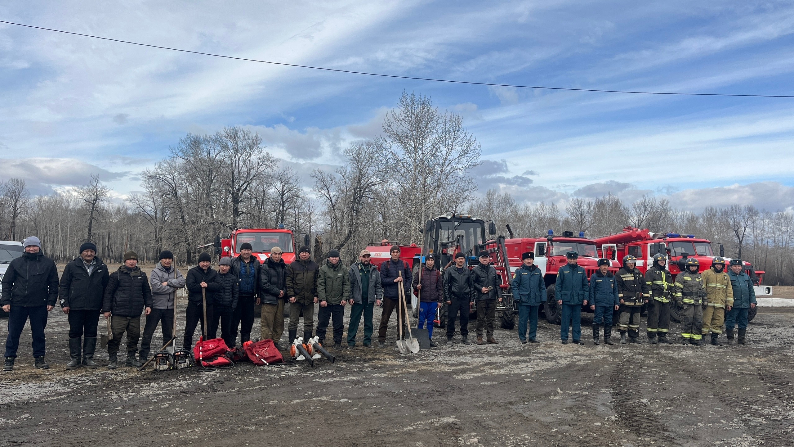 Проверка пройдена: Барун-Хемчикский кожуун готов к сезону ЧС<p>26 марта, в нашем районе прошла масштабная проверка готовности сил и средств территориальной подсистемы РСЧС