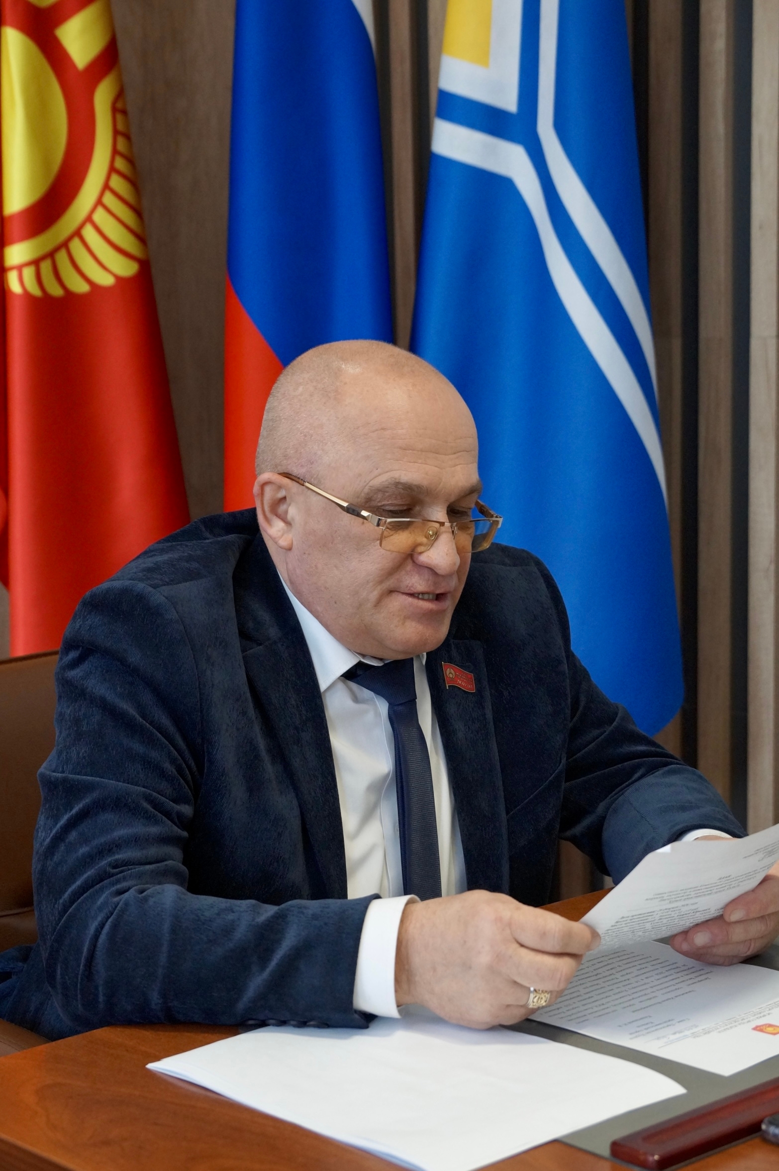 В Хурале Кызыла рассмотрели кандидатуры на должности в мэрии