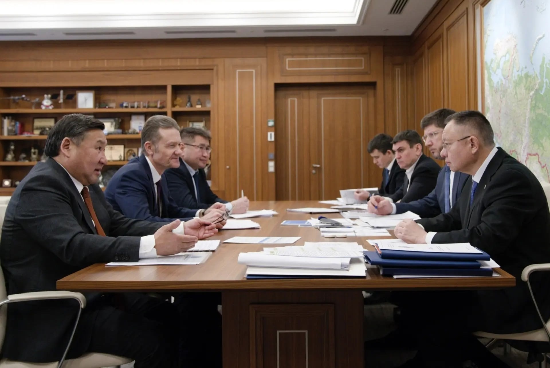 Накануне состоялась рабочая встреча с Министром строительства и ЖКХ РФ Иреком Файзуллиным