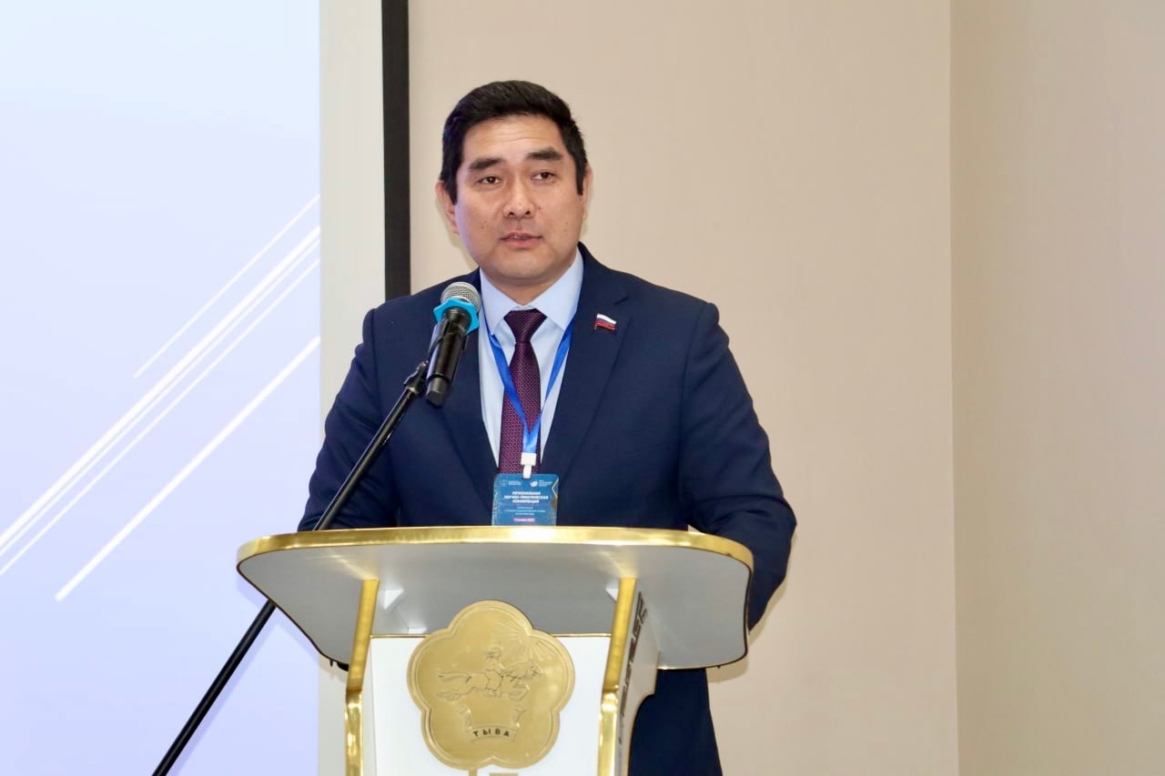 Уважаемые работники онкологической службы Республики Тыва