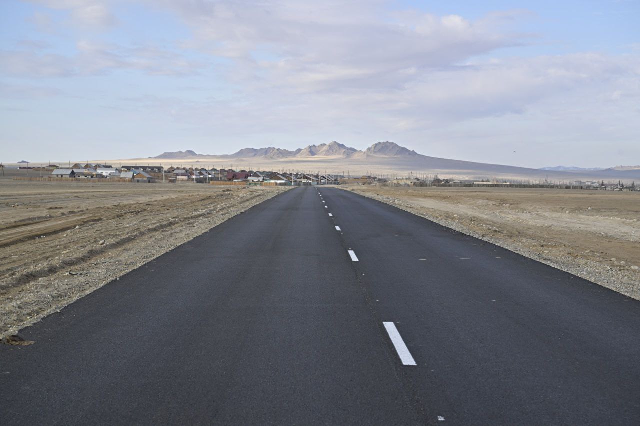 Владислав Ховалыг побывал в Эрзинском районе с рабочей поездкой Владислав Ховалыг побывал в Эрзинском районе с рабочей поездкой